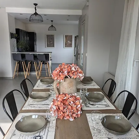 Maison Spacieuse Avec Spa, Animaux Acceptés, Près D'épinal - Fr-1-589-680 * Dounoux