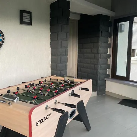 Maison Spacieuse Avec Spa, Animaux Acceptes, Pres D'epinal - Fr-1-589-680 *