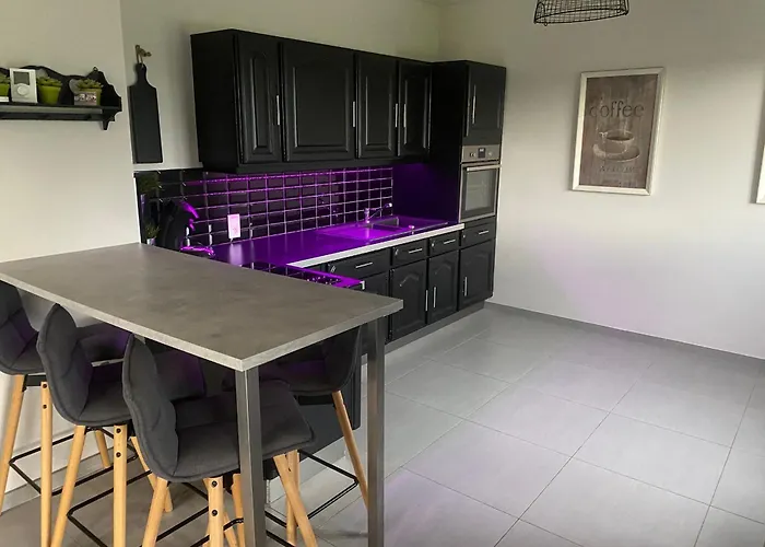 Maison Spacieuse Avec Spa, Animaux Acceptes, Pres D'epinal - Fr-1-589-680 Semesterbostad